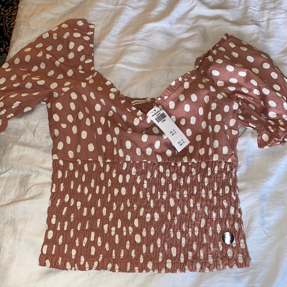 Pink polka dot short sleeve